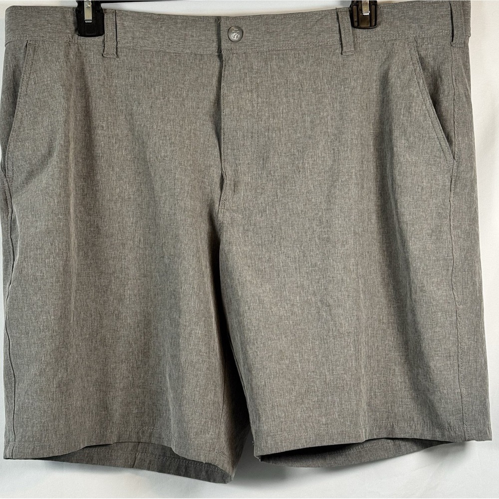 Izod Performance Men's Size 42 Gray Flat Front Snap Golf Shorts Pockets Stretch